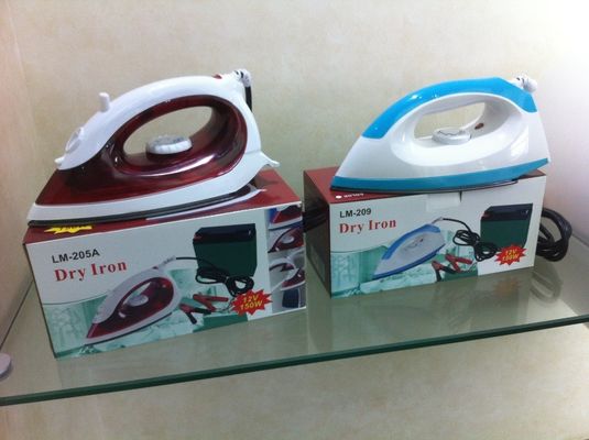 12V DC Fer électrique et fer à pulvériser La solution ultime de repassage