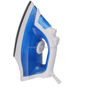 Vêtements repassés avec du fer à vapeur de 230 V Temps de chauffage de 0,5 min