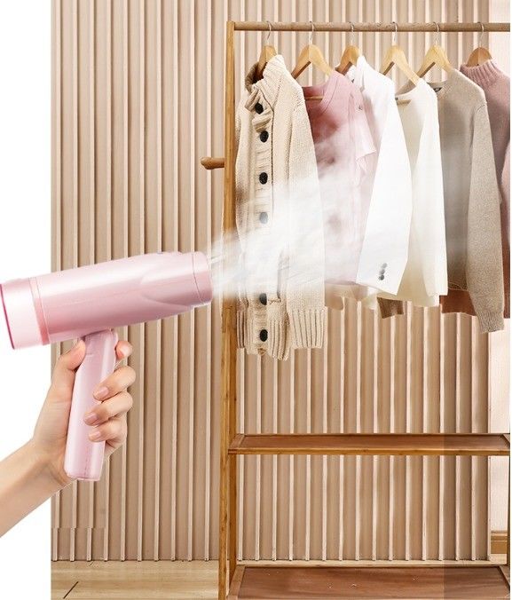 Vapeur de vêtements portable LM-2002 à combustion sèche pour un repassage facile